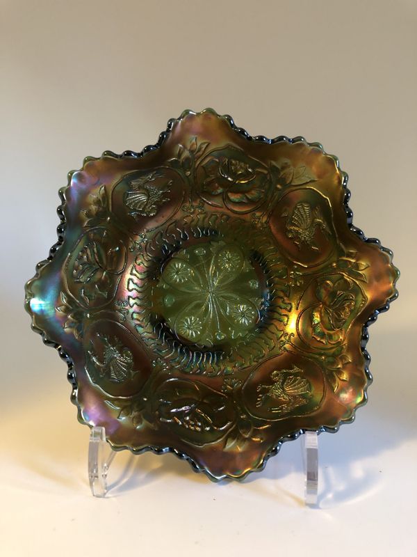 Carnival glass Fenton Dragon & Lotus 