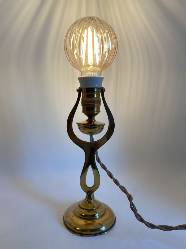 Antikk messinglampe 