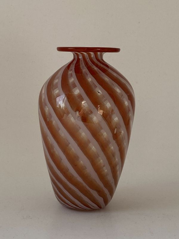 Kunstglassvase Island Studio Glass 